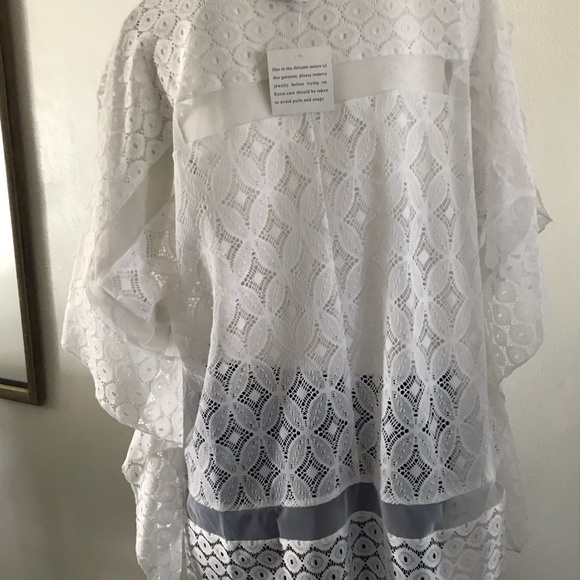 New Rudy Rd Ladies top - Picture 10 of 13